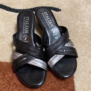 Excellent used condition. Size 8.5